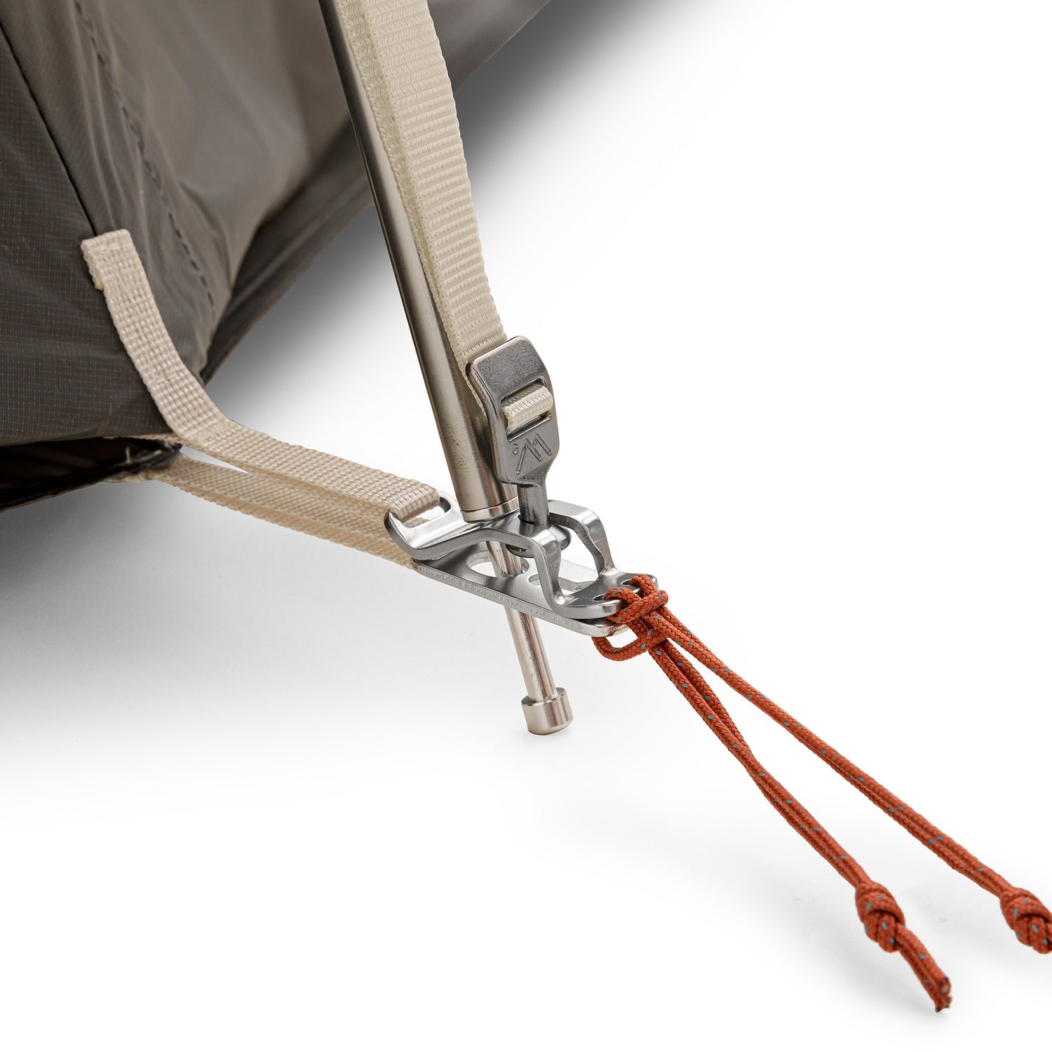 Close-up of a tent pole clips on the base for easy setup.